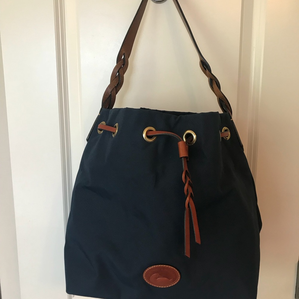 Dooney & Bourke tote